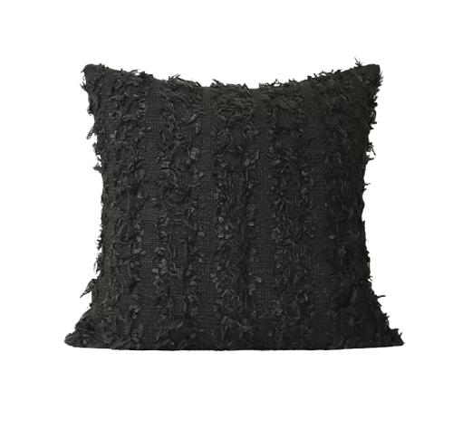 черная подушка