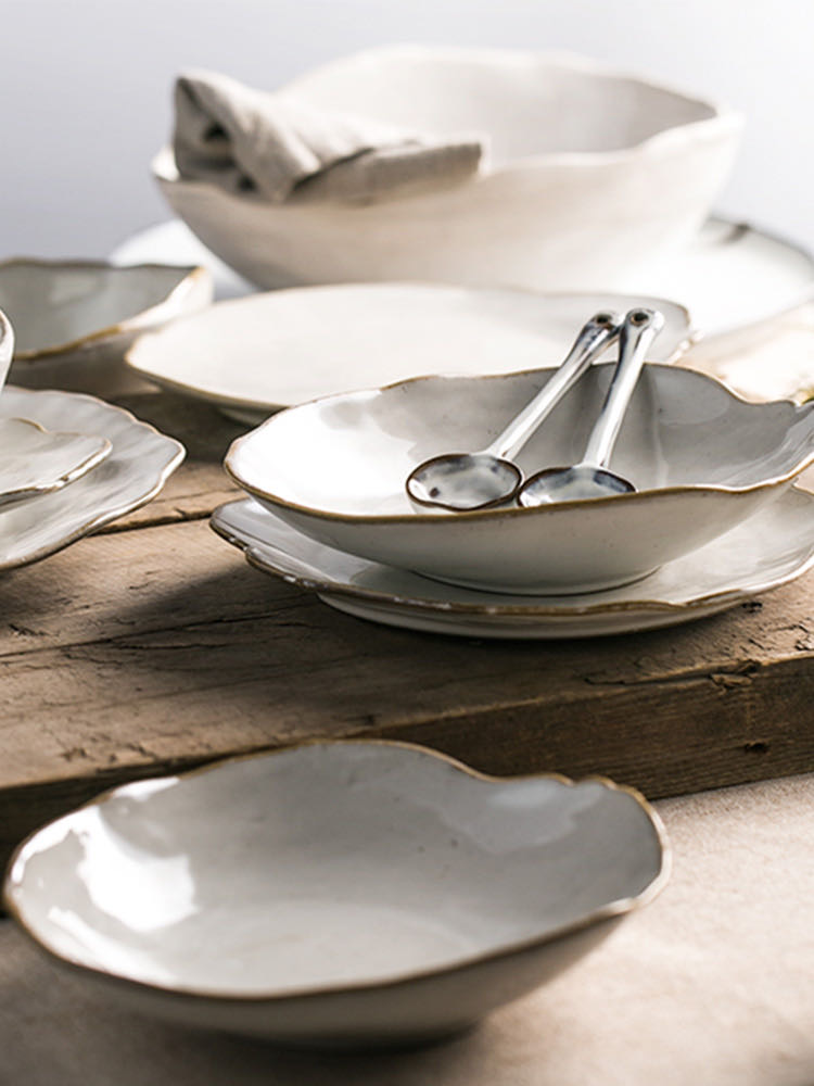 Блюдце из керамики Glaze Egg