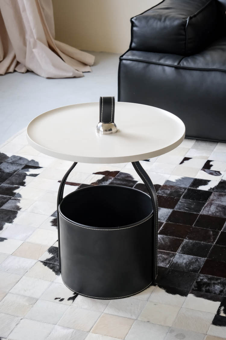 Кофейный стол Leather Bag Stand