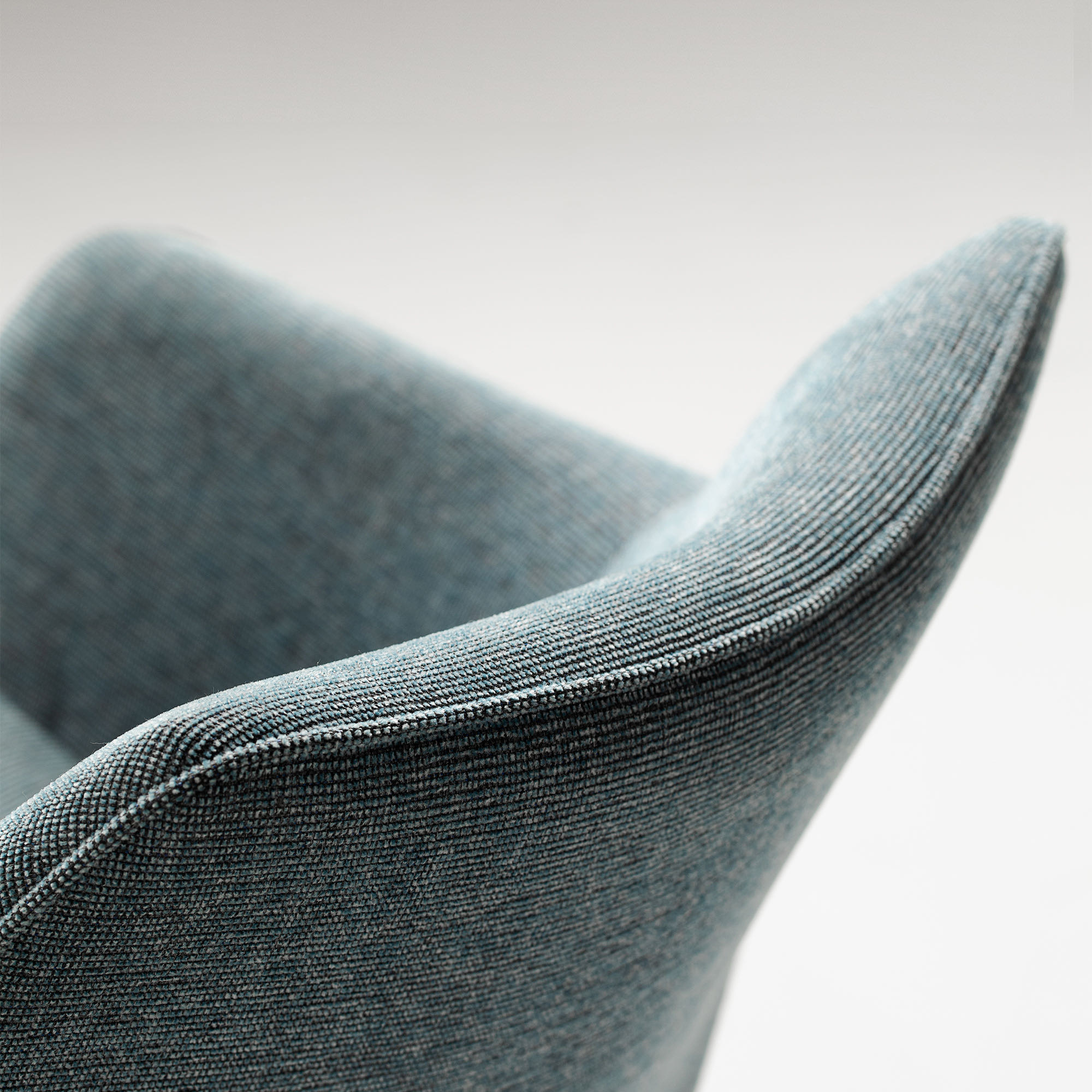 Кресло рабочее People