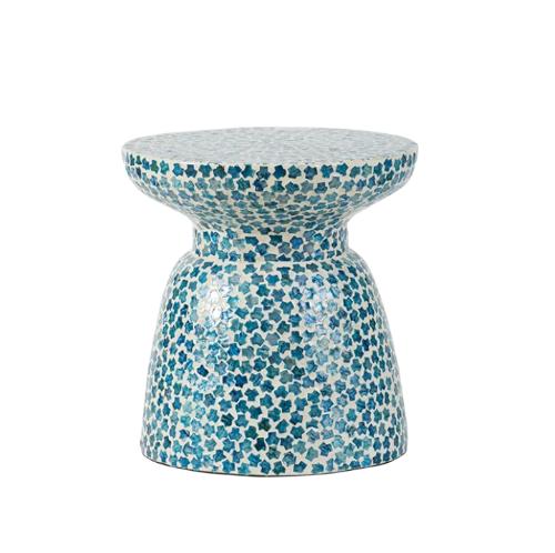 голубой столик