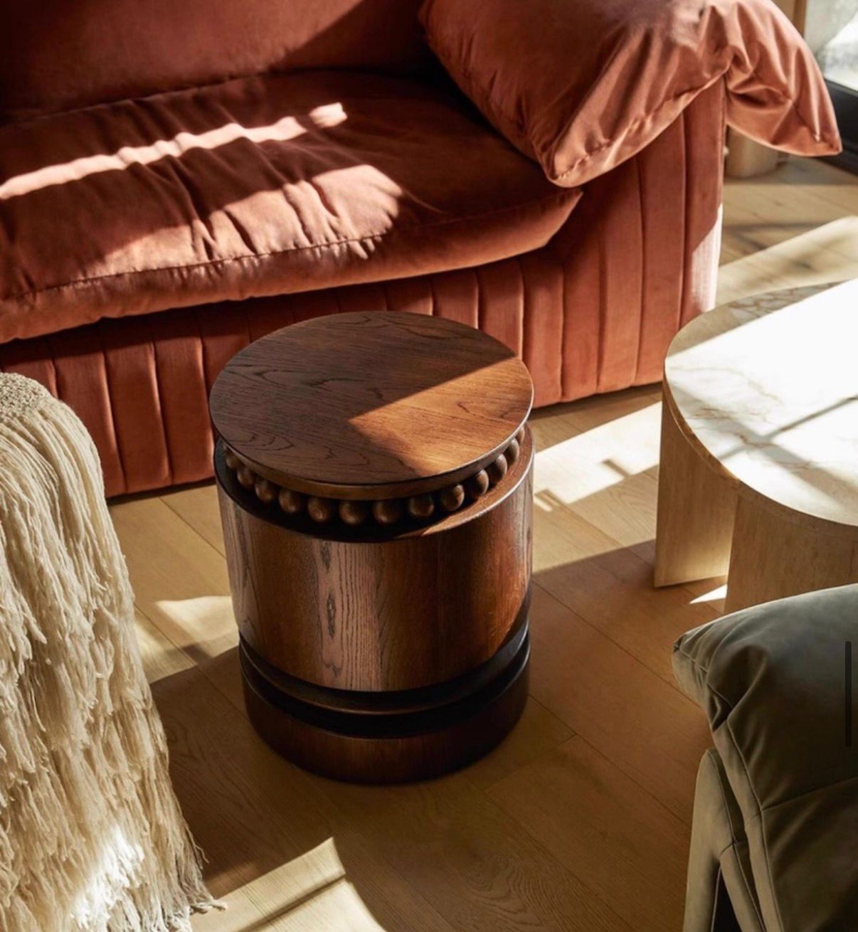 Кофейный столик Муар