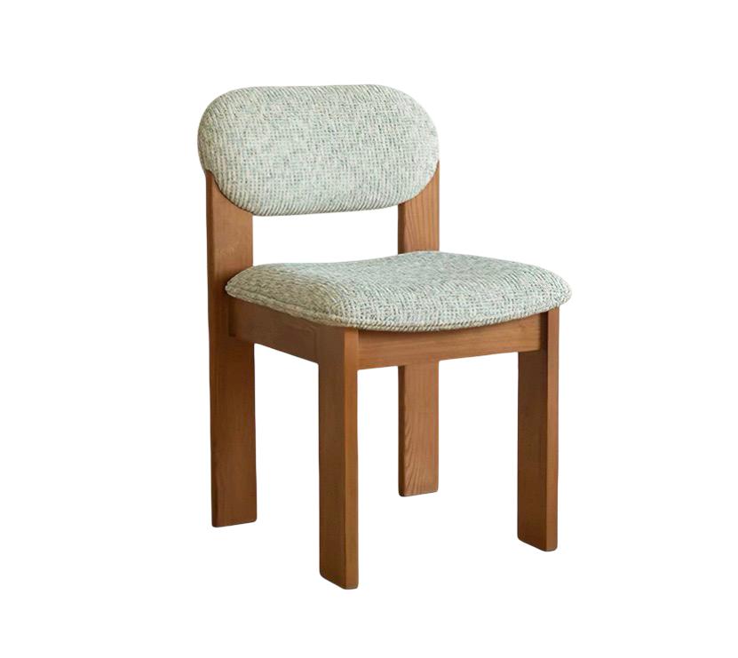 деревянный стул